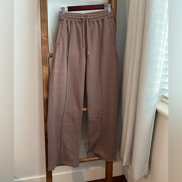 Abercrombie & Fitch Pants - Abercrombie Essentials Wide Leg Sweat-pant